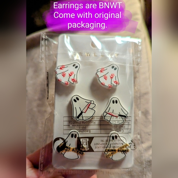 Ghost Earrings, BNWT, 3 pairs of unique ghosty earrings - Picture 5 of 5